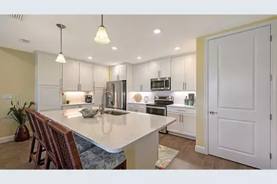 388 Aruba Circle #201, Bradenton, FL 34209 - Photo 20