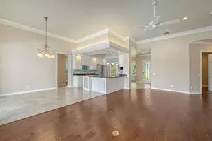 5924 Mariposa Ln, Sarasota, FL 34238 - Photo 16