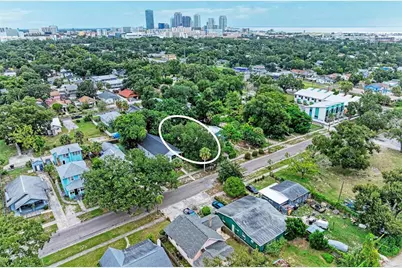 1005 16th Avenue S, Saint Petersburg, FL 33705 - Photo 2
