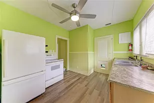 1005 16th Ave S, Saint Petersburg, FL 33705 - Photo 18