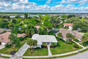 2104 Tocobaga Ln, Nokomis, FL 34275 - Photo 1