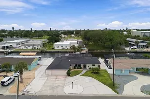 9911 Royal Palm Dr, Bradenton, FL 34210 - Photo 62