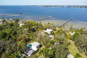 315 29th St NW, Bradenton, FL 34205 - Photo 4