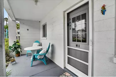 5883 Garden Lane #H1, Bradenton, FL 34207 - Photo 2