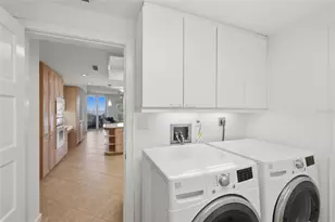 2550 Harbourside Dr, Longboat Key, FL 34228 - Photo 24