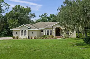 4749 Acorn Cir, Sarasota, FL 34233 - Photo 2