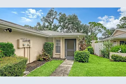 4207 Bowling Green Circle, Sarasota, FL 34233 - Photo 2