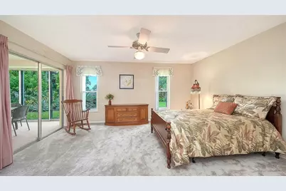 4207 Bowling Green Circle, Sarasota, FL 34233 - Photo 22