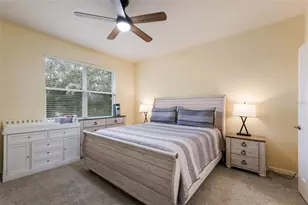 3793 Parkridge Cir, Sarasota, FL 34243 - Photo 18