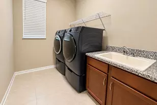 17408 Savory Mist Cir, Lakewood Ranch, FL 34211 - Photo 12
