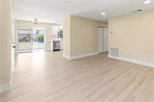 727 N Jefferson Ave, Sarasota, FL 34237 - Photo 18