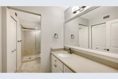 4729 Winslow Beacon #11, Sarasota, FL 34235 - Photo 22