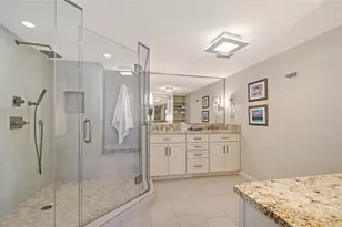 99 Sunset Dr, Sarasota, FL 34236 - Photo 36