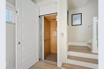 508 Laurel Park Drive, Sarasota, FL 34236 - Photo 4