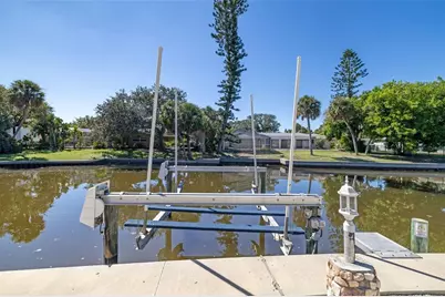5456 Azure Way, Sarasota, FL 34242 - Photo 36