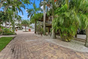 10216 46th Ave W, Bradenton, FL 34210 - Photo 14
