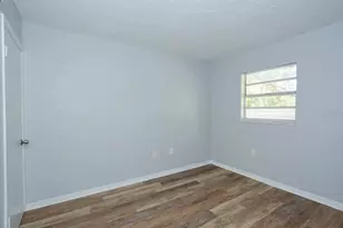 2519 9th Ave W, Bradenton, FL 34205 - Photo 8