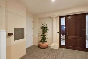 2151 Gulf of Mexico Dr, Longboat Key, FL 34228 - Photo 4