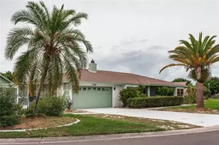 1149 S Cypress Point Dr, Venice, FL 34293 - Photo 1