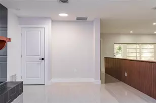 1149 S Cypress Point Dr, Venice, FL 34293 - Photo 30