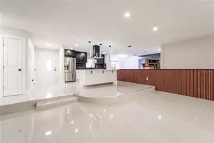 1149 S Cypress Point Dr, Venice, FL 34293 - Photo 16