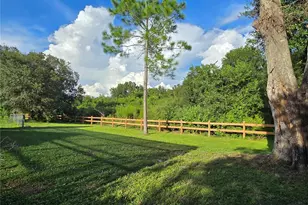 1064 Deer Hollow Blvd, Sarasota, FL 34232 - Photo 24