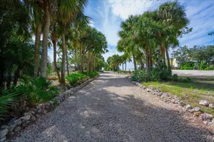 4200 Shell Rd, Sarasota, FL 34242 - Photo 8