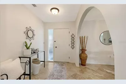 6717 Roxbury Drive, Sarasota, FL 34231 - Photo 4