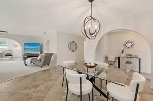 6717 Roxbury Dr, Sarasota, FL 34231 - Photo 8