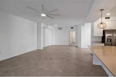 5703 N Honore Avenue #511, Sarasota, FL 34243 - Photo 12