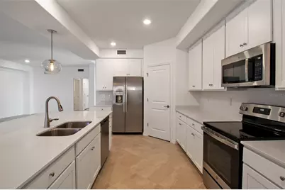 5703 N Honore Avenue #511, Sarasota, FL 34243 - Photo 10