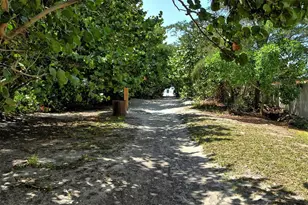 5950 Midnight Pass Rd, Sarasota, FL 34242 - Photo 28