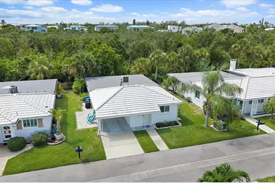 738 Spanish Drive S #98, Longboat Key, FL 34228 - Photo 2