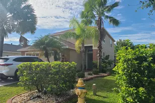 14304 Gnatcatcher Terrace, Lakewood Ranch, FL 34202 - Photo 2