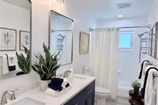 1689 Alta Vista St, Sarasota, FL 34236 - Photo 14