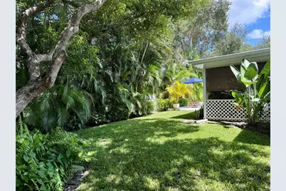 1689 Alta Vista Street, Sarasota, FL 34236 - Photo 24