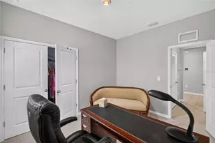 12704 Lateral Root Dr, Sarasota, FL 34238 - Photo 20