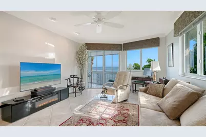 777 John Ringling Boulevard #36, Sarasota, FL 34236 - Photo 4