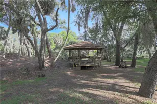 2746 Orchid Oaks Dr, Sarasota, FL 34239 - Photo 26
