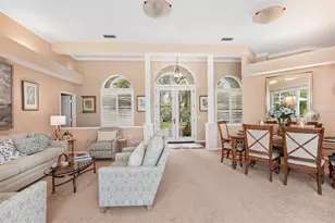 444 Fieldstone Dr, Venice, FL 34292 - Photo 4