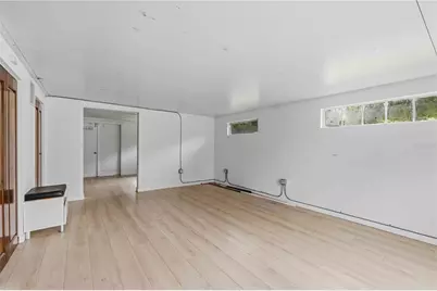7402 Castle Drive, Sarasota, FL 34240 - Photo 38
