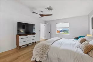 7402 Castle Dr, Sarasota, FL 34240 - Photo 24