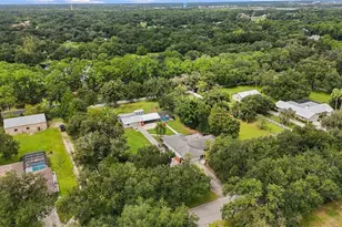 7402 Castle Dr, Sarasota, FL 34240 - Photo 58