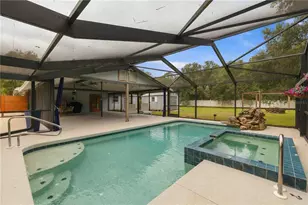 7402 Castle Dr, Sarasota, FL 34240 - Photo 46