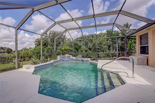 12306 Greenbrier Way, Lakewood Ranch, FL 34202 - Photo 2