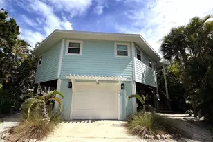 124 Hammock Rd, Anna Maria, FL 34216 - Photo 2