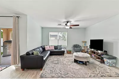 5213 11th Street E, Bradenton, FL 34203 - Photo 12