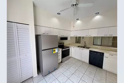 5535 Hampstead Heath #45, Sarasota, FL 34235 - Photo 4