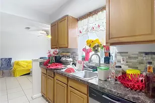 7331 Filbert Ln, Tampa, FL 33637 - Photo 20