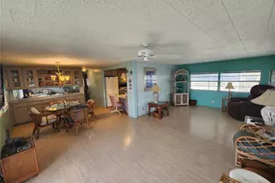 5317 Chateau Ln, Bradenton, FL 34207 - Photo 12